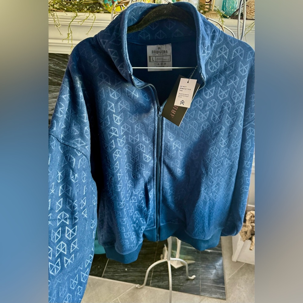 Raw Gear, Mens full zip fleece. NWT, Size Large